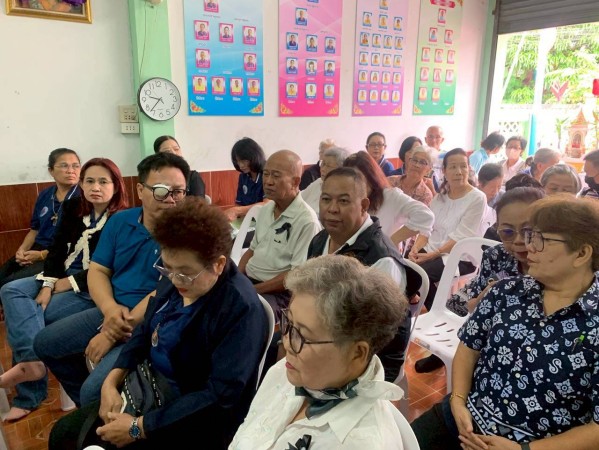 LINE_ALBUM_68.11.20 คก.จัดทำแผนชช.บัวคูณ_251126_26