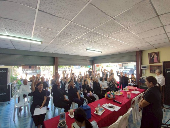 LINE_ALBUM_68.11.25 คก.จัดทำแผนชช.ปู่แดง_251126_25