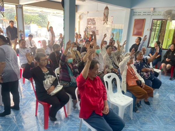 LINE_ALBUM_68.12.11 คก.จัดทำแผนชุมชนร่วมแรง_251211_5