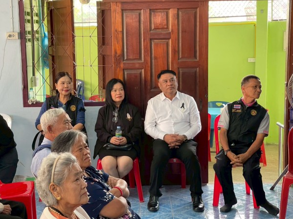 LINE_ALBUM_68.12.11 คก.จัดทำแผนชุมชนร่วมแรง_251211_12