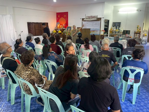 LINE_ALBUM_68.12.15 คก.แผนชุมชนมณีไพรสณฑ์_251215_17