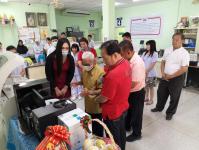 คลินิกชุมชนอบอุ่นฯ รับมอบครุภัณฑ์ทางการแพทย์และอุปกรณ์สนับสนุน