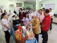 คลินิกชุมชนอบอุ่นฯ รับมอบครุภัณฑ์ทางการแพทย์และอุปกรณ์สนับสนุน