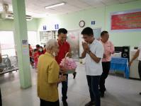 คลินิกชุมชนอบอุ่นฯ รับมอบครุภัณฑ์ทางการแพทย์และอุปกรณ์สนับสนุน