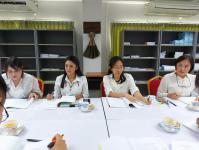 เข้าร่วมประชุมเพื่อแก้ไขระเบียบคณะกรรมการชุมชน/กลุ่มผู้สูงอายุ/กลุ่มพัฒนาสตรี