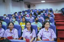 โครงการฝึกอบรมเชิงปฏิบัติการเพื่อพัฒนาเด็กและเยาวชนให้มีคุณธรรม จริยธรรม และทักษะทางสังคม