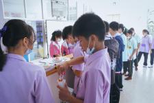 โครงการฝึกอบรมเชิงปฏิบัติการเพื่อพัฒนาเด็กและเยาวชนให้มีคุณธรรม จริยธรรม และทักษะทางสังคม