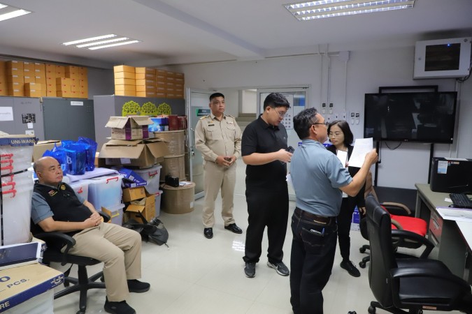 LINE_ALBUM_cctv_260813_26