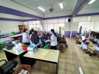 คลินิกชุมชนอบอุ่นฯ ออกให้บริการตรวจสุขภาพเด็กนักเรียนโรงเรียนเทศบาลวัดบุญญาวาส