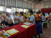 คลินิกชุมชนอบอุ่นฯ ออกให้บริการตรวจสุขภาพเด็กนักเรียนโรงเรียนเทศบาลวัดมณีไพรสณฑ์