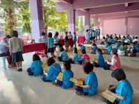 คลินิกชุมชนอบอุ่นฯ ออกให้บริการตรวจสุขภาพเด็กนักเรียนโรงเรียนเทศบาลวัดชุมพลคีรี