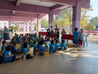 คลินิกชุมชนอบอุ่นฯ ออกให้บริการตรวจสุขภาพเด็กนักเรียนโรงเรียนเทศบาลวัดชุมพลคีรี