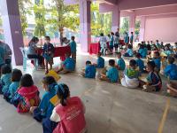 คลินิกชุมชนอบอุ่นฯ ออกให้บริการตรวจสุขภาพเด็กนักเรียนโรงเรียนเทศบาลวัดชุมพลคีรี