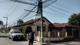 กองวิชาการและแผนงาน ดำเนินการติดตั้งเคเบิ้ลทีวีเพื่อการศึกษาเทศบาลนครแม่สอดในเขตเทศบาล