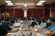 ประชุมพนักงานจ้างกองการศึกษา และพนักงานจ้างสถานศึกษาในสังกัดกองการศึกษา เทศบาลนครแม่สอด