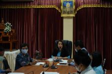 ประชุมพนักงานจ้างกองการศึกษา และพนักงานจ้างสถานศึกษาในสังกัดกองการศึกษา เทศบาลนครแม่สอด