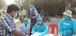 คลินิกชุมชนอบอุ่นฯ ร่วมดำเนินการค้นหาผู้ป่วย(โควิด-19) เชิงรุกในชุมชน หมู่บ้านแม่ปะ ต.แม่ปะ