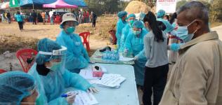 คลินิกชุมชนอบอุ่นฯ ร่วมดำเนินการค้นหาผู้ป่วย(โควิด-19) เชิงรุกในชุมชน หมู่บ้านแม่ปะ ต.แม่ปะ