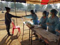 คลินิกชุมชนอบอุ่นฯ ร่วมดำเนินการค้นหาผู้ป่วย(โควิด-19) เชิงรุกในชุมชน หมู่บ้านแม่ปะ ต.แม่ปะ