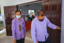 ผู้บริหารเทศบาลนครแม่สอดลงพื้นที่ตรวจเยี่ยมสถานศึกษา ในการเตรียมพร้อมในการเปิดเรียน