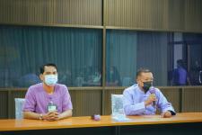 ผู้บริหารเทศบาลนครแม่สอดลงพื้นที่ตรวจเยี่ยมสถานศึกษา ในการเตรียมพร้อมในการเปิดเรียน