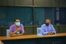 ผู้บริหารเทศบาลนครแม่สอดลงพื้นที่ตรวจเยี่ยมสถานศึกษา ในการเตรียมพร้อมในการเปิดเรียน