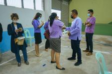 ผู้บริหารเทศบาลนครแม่สอดลงพื้นที่ตรวจเยี่ยมสถานศึกษา ในการเตรียมพร้อมในการเปิดเรียน