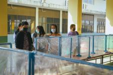 ผู้บริหารเทศบาลนครแม่สอดลงพื้นที่ตรวจเยี่ยมสถานศึกษา ในการเตรียมพร้อมในการเปิดเรียน