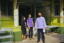 ผู้บริหารเทศบาลนครแม่สอดลงพื้นที่ตรวจเยี่ยมสถานศึกษา ในการเตรียมพร้อมในการเปิดเรียน