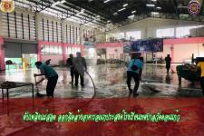 ดับเพลิงเเม่สอด ออกฉีดล้างอาคารอเนกประสงค์โรงเรียนเทศบาลวัดดอนเเก้ว