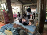 ลงพื้นที่เยี่ยมบ้านผู้สูงอายุเพื่อประเมินสุขภาวะทางกายเบื้องต้น ประกอบการประสานทีมเยี่ยมบ้านโรงพยาบาลแม่สอดในการประเมินสภาพความพิการ เพื่อขอรับสวัสดิการตามความเหมาะสมต่อไป