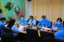 กองวิชาการและแผนงานจัดการประชุมคณะกรรมการพัฒนาท้องถิ่นเทศบาลนครแม่สอดการประชุมพิจารณาร่างแผนพัฒนาท้องถิ่น (พ.ศ.2561-2565) เพิ่มเติม ครั้งที่ 7 พ.ศ.2563