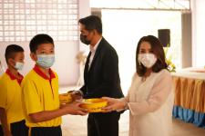 พิธีเปิดโครงการรณรงค์ป้องกันยาเสพติดในสถานศึกษา โรงเรียนกีฬาเทศบาลนครแม่สอด