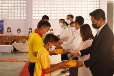 พิธีเปิดโครงการรณรงค์ป้องกันยาเสพติดในสถานศึกษา โรงเรียนกีฬาเทศบาลนครแม่สอด