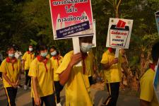 กองการศึกษาร่วมเดินรณรงค์ให้ประชาชนไปใช้สิทธิเลือกตั้ง