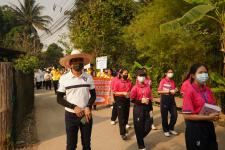 กองการศึกษาร่วมเดินรณรงค์ให้ประชาชนไปใช้สิทธิเลือกตั้ง