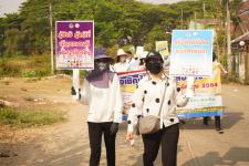 กองการศึกษาร่วมเดินรณรงค์ให้ประชาชนไปใช้สิทธิเลือกตั้ง