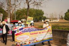 กองการศึกษาร่วมเดินรณรงค์ให้ประชาชนไปใช้สิทธิเลือกตั้ง