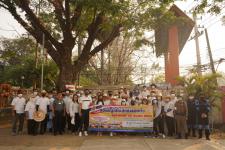 กองการศึกษาร่วมเดินรณรงค์ให้ประชาชนไปใช้สิทธิเลือกตั้ง