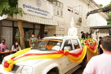 เทศบาลนครแม่สอดจัดพิธีอัญเชิญพระพุทธโคดมบุญบารมี เพื่อไปประดิษฐานยังโรงเรียนในสังกัดเทศบาลนครแม่สอด