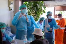 คลินิกชุมชนอบอุ่นเทศบาลนครแม่สอด ออกหน่วยฉีดวัคซีนป้องกันโควิด-19 ณ ที่ทำการชุมชนสองแคว1