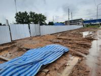 คณะผู้บริหารเทศบาลนครแม่สอดลงพื้นที่ติดตามความคืบหน้าการดำเนินการก่อสร้างสระว่ายน้ำชุมชน และตรวจเยี่ยมให้กำลังใจเจ้าหน้าที่โรงเรียนกีฬาเทศบาลนครแม่สอด