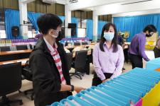 คณะอนุกรรมการกลั่นกรองการประเมินผลการปฏิบัติงานของข้าราชการครูและบุคลากรทางการศึกษา ครั้งที่ 2 ประจำปี 2564 ลงพื้นที่ติดตามผลการประเมินผลการปฏิบัติงานของพนักงานครูเทศบาลและลูกจ้างประจำ