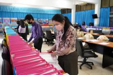 คณะอนุกรรมการกลั่นกรองการประเมินผลการปฏิบัติงานของข้าราชการครูและบุคลากรทางการศึกษา ครั้งที่ 2 ประจำปี 2564 ลงพื้นที่ติดตามผลการประเมินผลการปฏิบัติงานของพนักงานครูเทศบาลและลูกจ้างประจำ