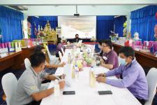 คณะอนุกรรมการกลั่นกรองการประเมินผลการปฏิบัติงานของข้าราชการครูและบุคลากรทางการศึกษา ครั้งที่ 2 ประจำปี 2564 ลงพื้นที่ติดตามผลการประเมินผลการปฏิบัติงานของพนักงานครูเทศบาลและลูกจ้างประจำ