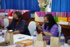 คณะอนุกรรมการกลั่นกรองการประเมินผลการปฏิบัติงานของข้าราชการครูและบุคลากรทางการศึกษา ครั้งที่ 2 ประจำปี 2564 ลงพื้นที่ติดตามผลการประเมินผลการปฏิบัติงานของพนักงานครูเทศบาลและลูกจ้างประจำ