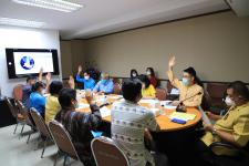 ทน.แม่สอด จัดประชุมคณะกรรมการติดตามและประเมินผลแผนพัฒนาเทศบาลนครแม่สอด