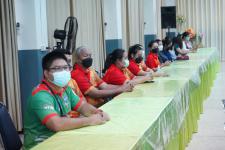 เทศบาลนครแม่สอดจัดการอบรมสาธิตการใช้งานชุดตรวจ Antigen test kit (ATK) ให้แก่ครูและบุคลากรทางการศึกษา 