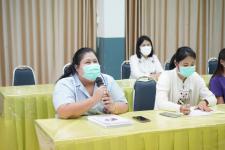 เทศบาลนครแม่สอดจัดการอบรมสาธิตการใช้งานชุดตรวจ Antigen test kit (ATK) ให้แก่ครูและบุคลากรทางการศึกษา 