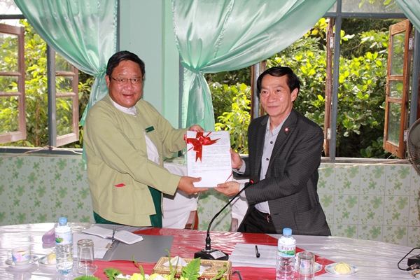 https://www.nakhonmaesotcity.go.th/frontend/images/grouppage/news_photo/1224.JPG?5245